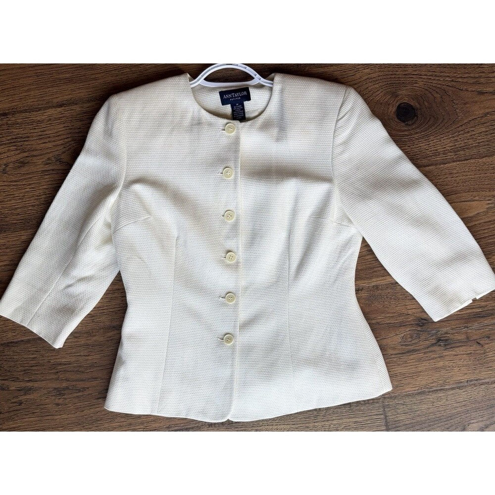 Ann Taylor Petites 4P Ivory Linen Cotton Textured Collarless Blazer Jacket